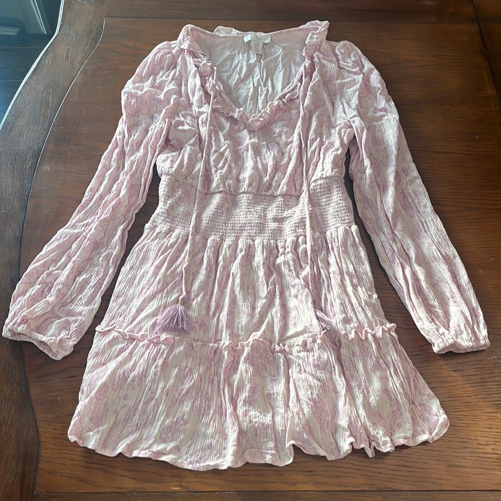 Revolve x House of Harlow long sleeve patterned dress size medium